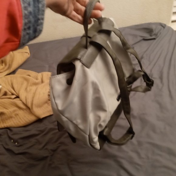 steve madden backpack style bag - Picture 10 of 10